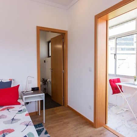 Friends & Family Tree Apartment Porto Bagian luar foto