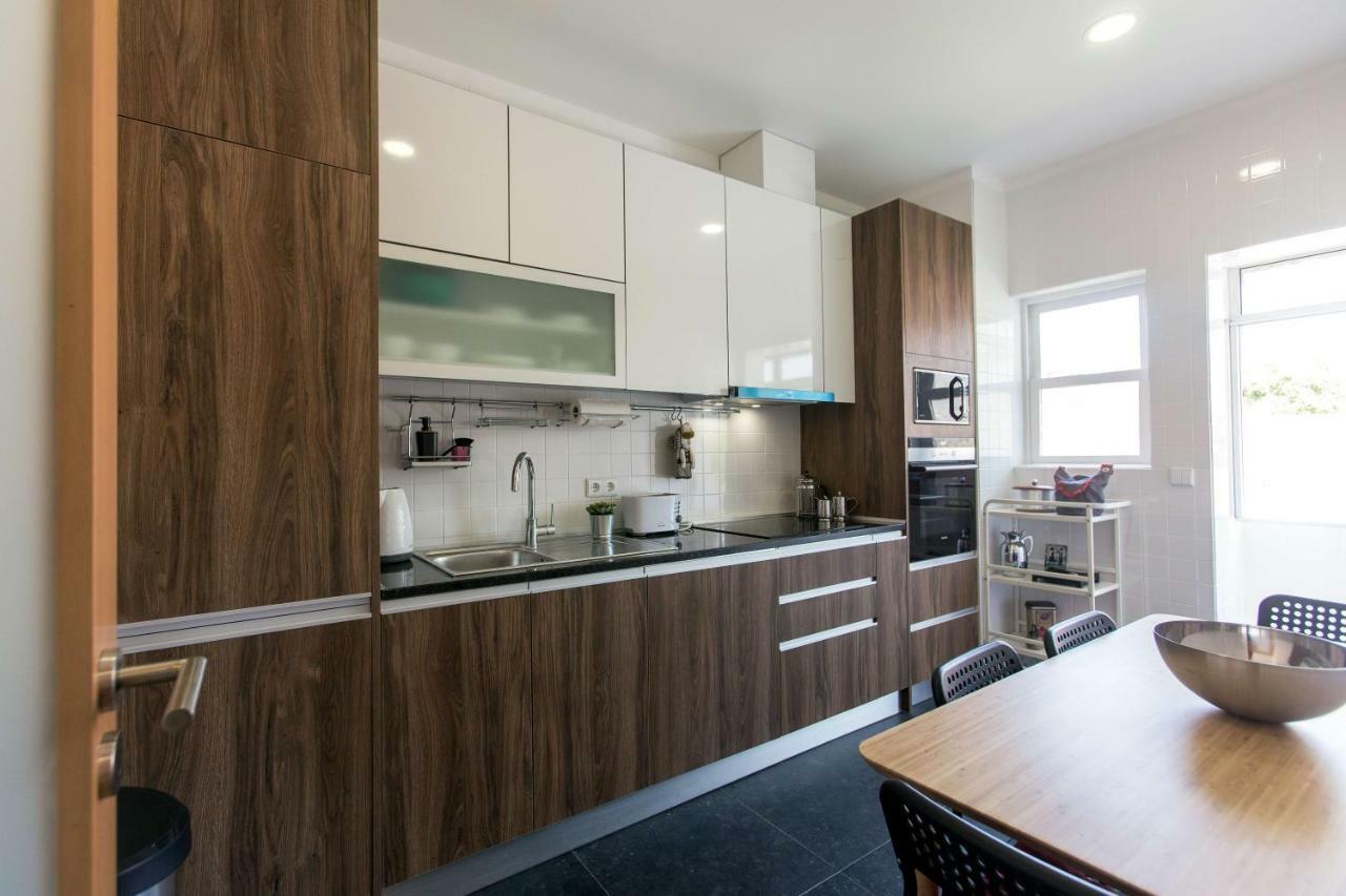 Friends & Family Tree Apartment Porto Bagian luar foto